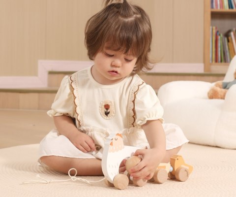 Viga 44285 PolarB Drewniana zabawka do ciągnięcia - kura z kurczaczkami